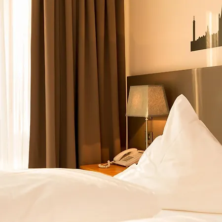 Drei Kronen Hotel Colonia