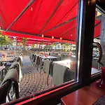 Drei Kronen Otel