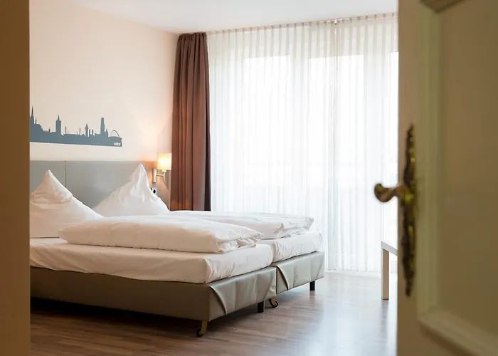 Hotell Drei Kronen 3*